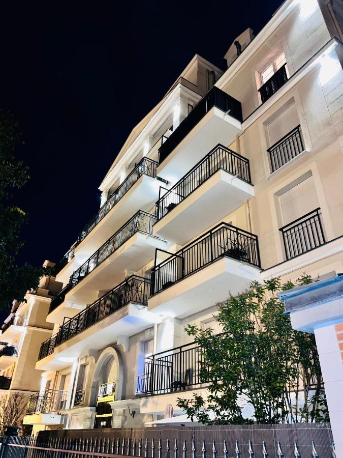 Les Residences De Djibril Le Blanc-Mesnil Eksteriør billede