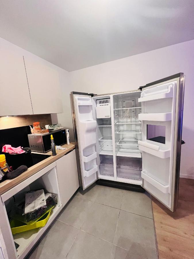 Les Residences De Djibril Le Blanc-Mesnil Eksteriør billede