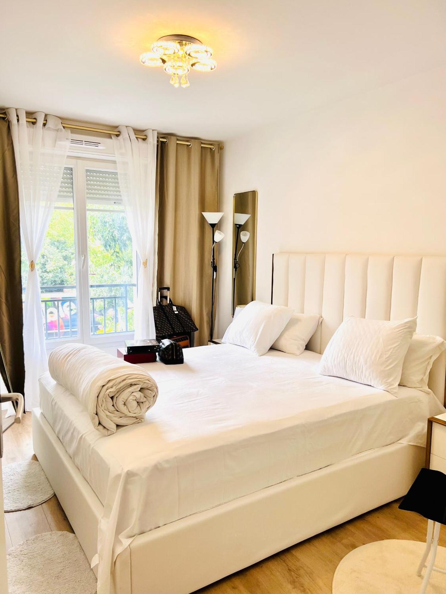 Les Residences De Djibril Le Blanc-Mesnil Eksteriør billede