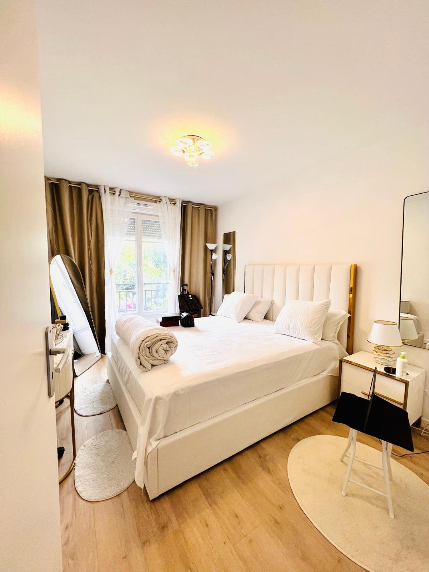 Les Residences De Djibril Le Blanc-Mesnil Eksteriør billede